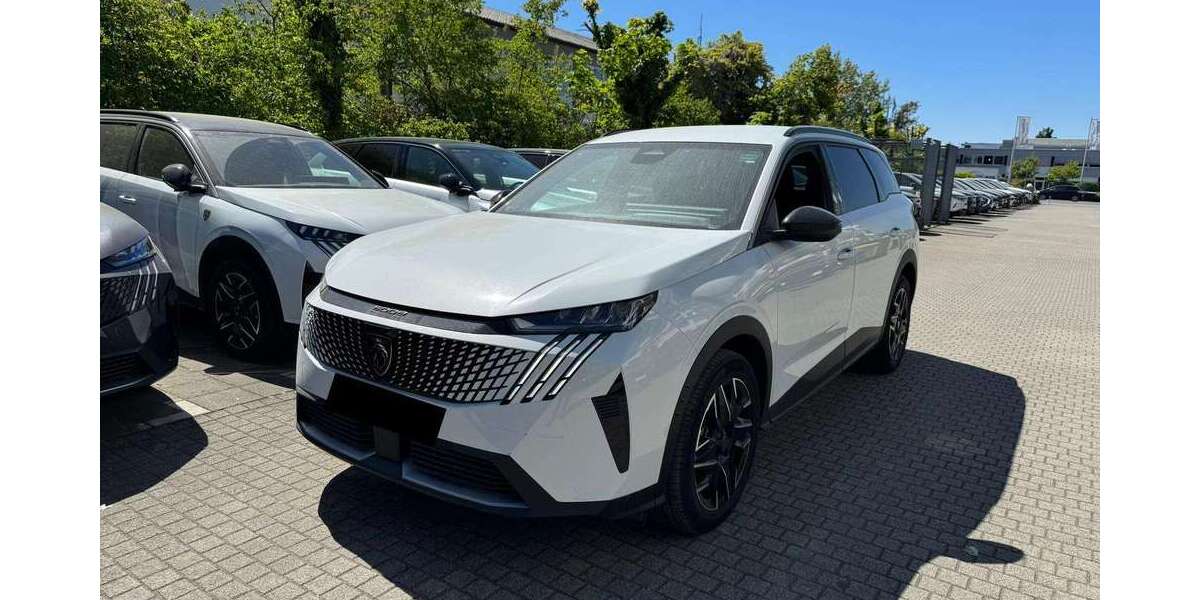 Peugeot 5008 24.604 km 26.880 &euro; Rüsselsheim 65428