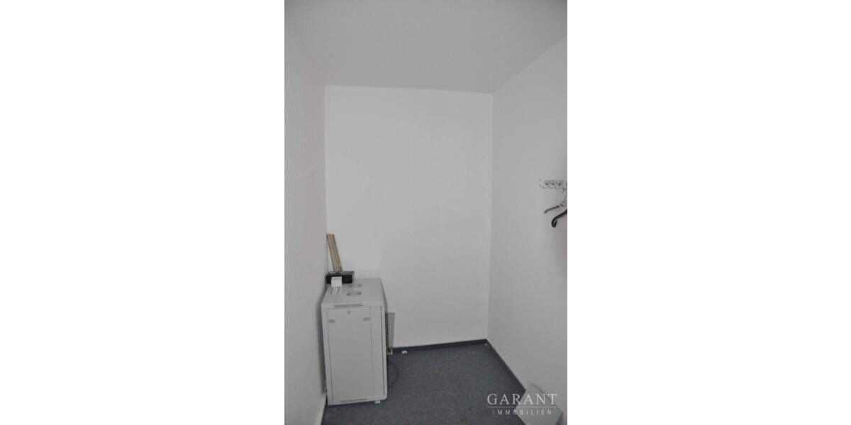 2-Zimmer EG Büro in Rodgau Niederroden zu verkaufen zimmer