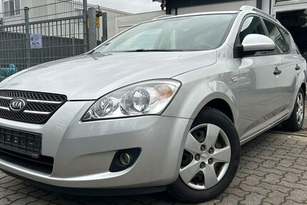 Kia ceed / Ceed 151.872 km 2.999 &euro; Hanau 63456