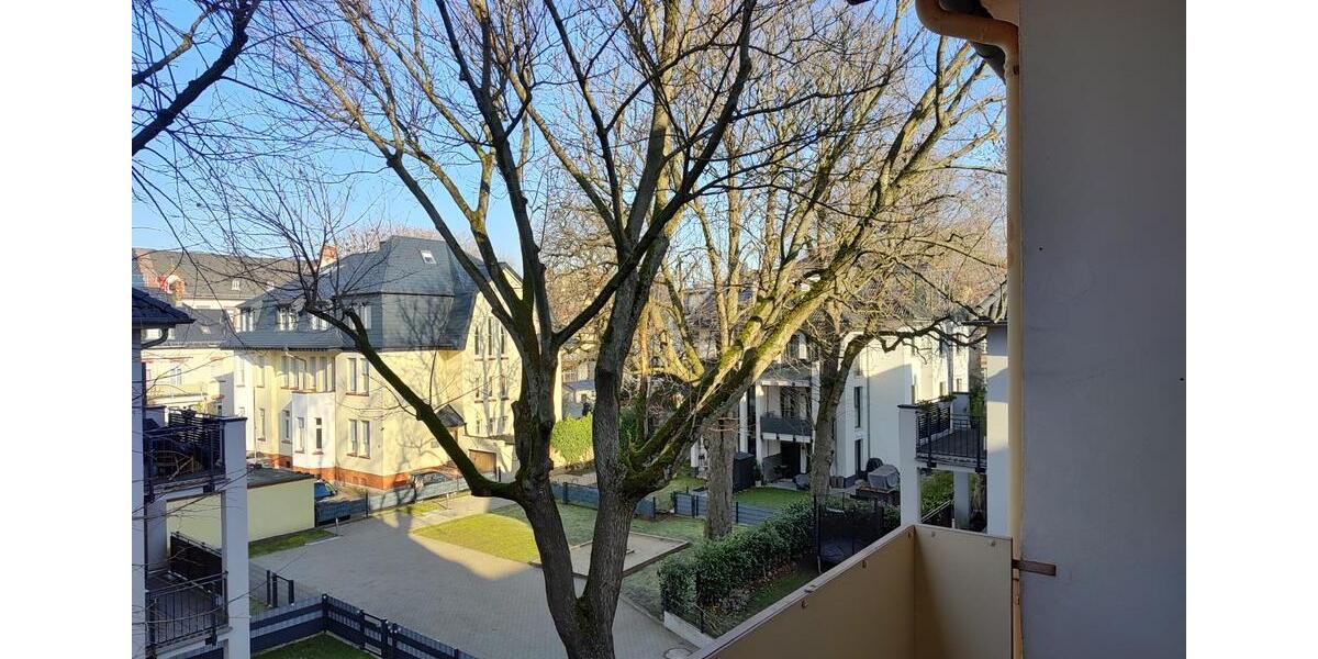 Altbauwohnung, 4 Zi., 103 m2, in Frankfurt Höchst 4 zimmer