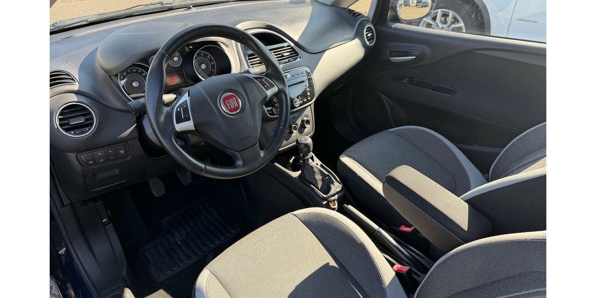 Fiat Grande Punto 1.2 More/Klima/PDC 162.010 km 2.999 &euro; Frankfurt 60386