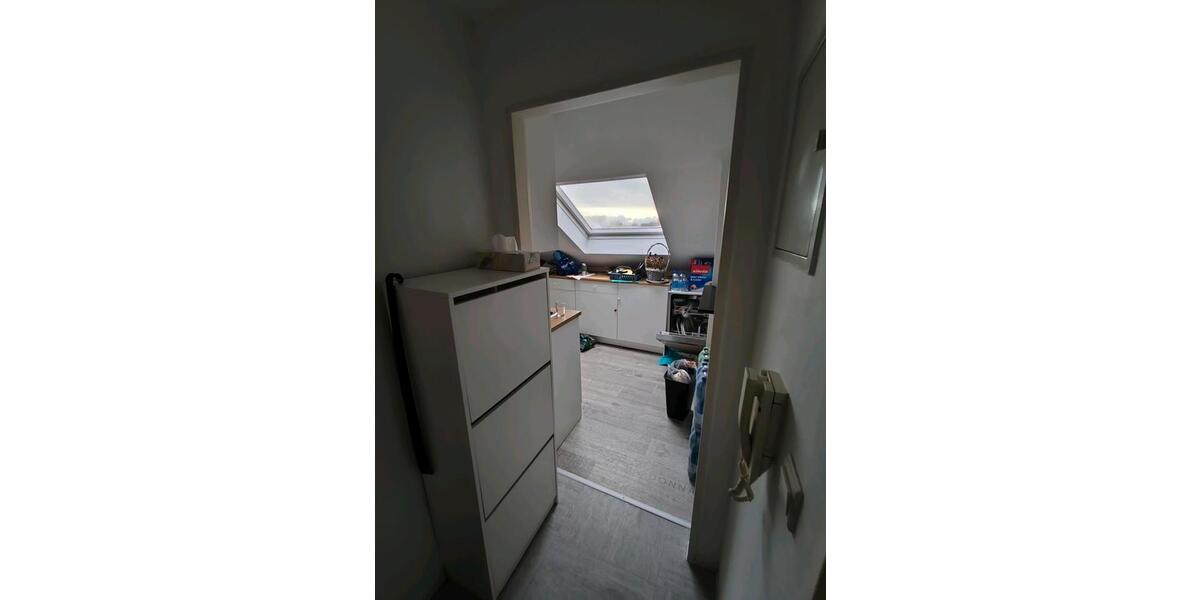 Charmante 2-Zimmerwohnung mit frisch renovierte m Gartenhaus 2 zimmer