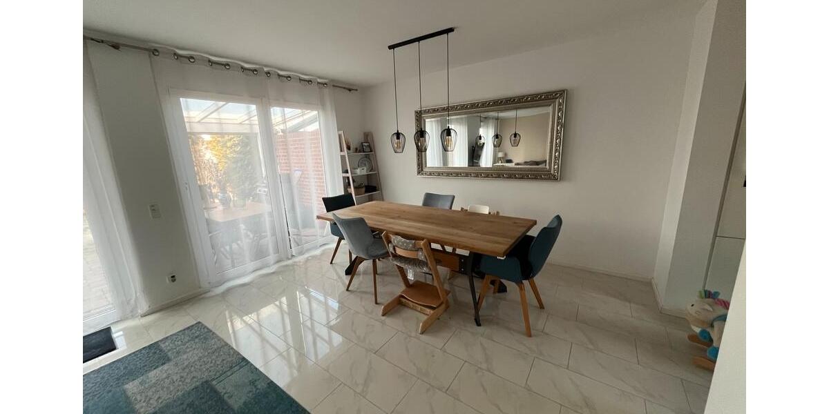 Reihenmittelhaus mit 5 Zimmern in Maintal 5 zimmer