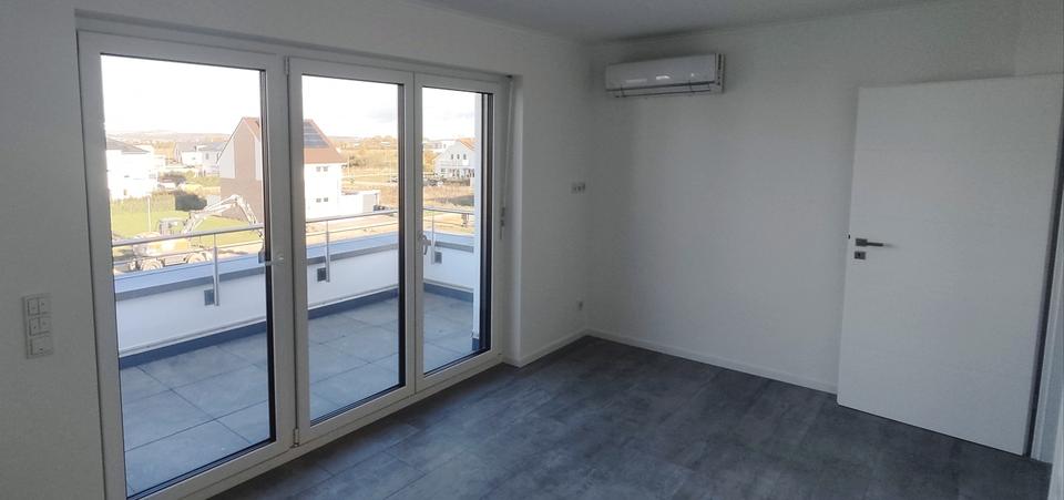 Doppelhaushälfte Hochheim am Main - 6 Zimmer, 158 m&sup2;, 3.320&euro; | Angebot:26631325