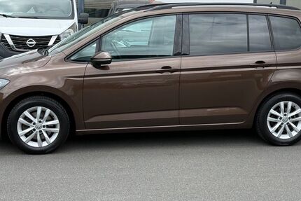 VW Touran 150.000 km 11.499 &euro; Frankfurt am Main 60314