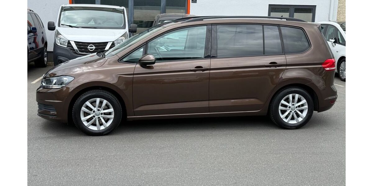 VW Touran 150.000 km 11.499 &euro; Frankfurt am Main 60314