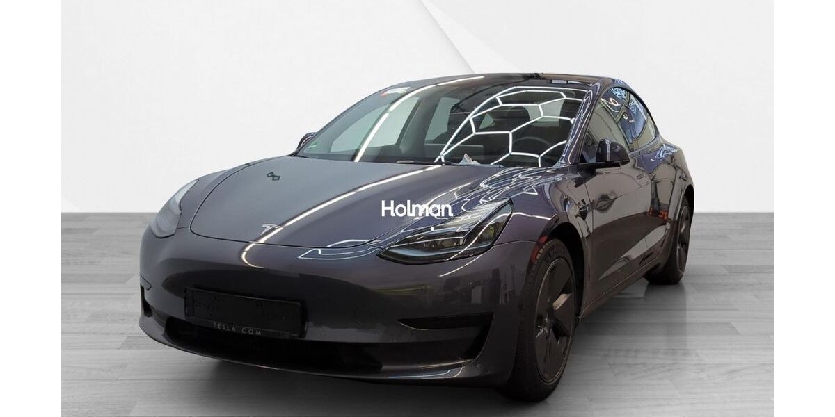 Tesla Model 3 27.307 km 26.556 &euro; Eschborn 65760