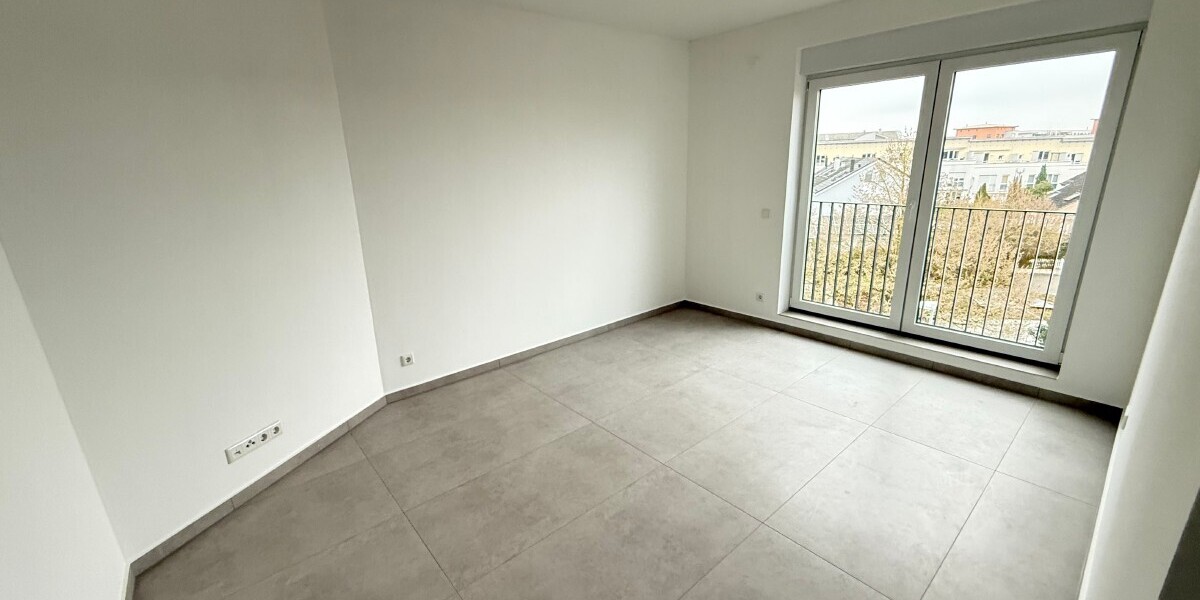 Eschborn: Neubauerstbezug. Ihr neues Zuhause mit Skyline-Blick und Penthouse-Feeling 2 zimmer