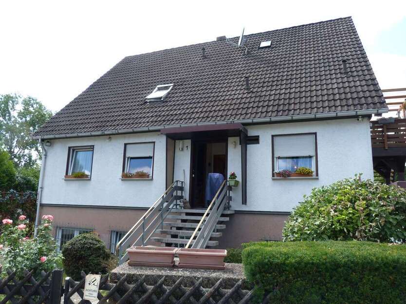 Haus zum Kaufen in Darmstadt 600.000 € 230 m²