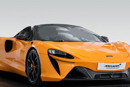 McLaren Artura 20.500 km 284.700 € Frankfurt 60386