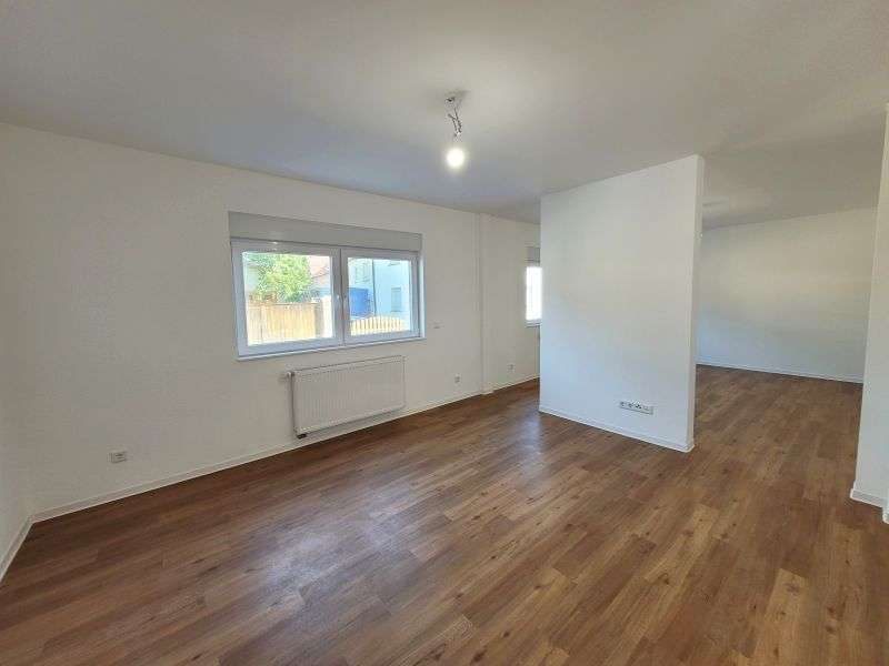 Haus zum Mieten in Wiesbaden 2.000 € 135 m²