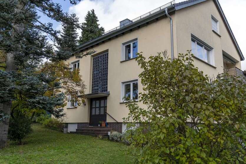 Haus zum Kaufen in Alzenau 675.500 € 224 m²