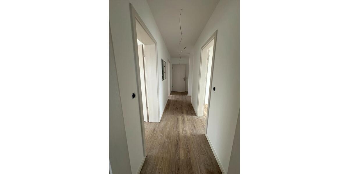 Dachgeschoßwohnung Weiterstadt - 3 Zimmer, 60 m&sup2;, 1.000&euro; | Angebot:25271231