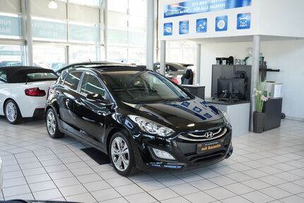 Hyundai i30 52.813 km 10.900 &euro; Obertshausen 63179