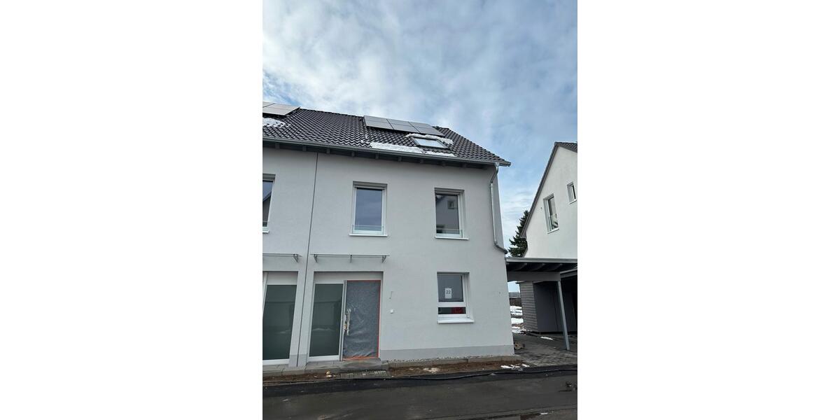 Doppelhaushälfte Groß-Gerau Gerau - 6 Zimmer, 136 m&sup2;, 2.100&euro; | Angebot:24768044