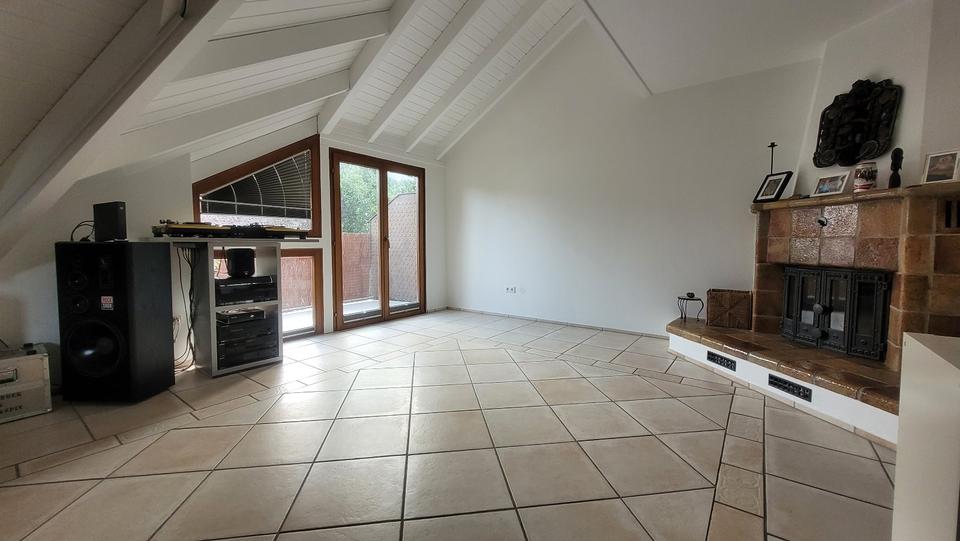 Maisonette-Wohnung in Rüsselsheim-Bauschheim *provisionsfrei* 3.5 zimmer