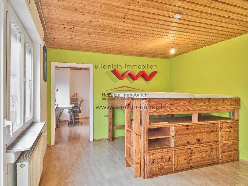 Einfamilienhaus# Sauna# Wintergarten# Kaminofen# PV & Solar# Griesheim Hofmannstr. 8 zimmer