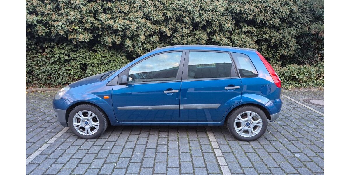 Ford Fiesta 228.915 km 1.950 &euro; Frankfurt am Main 60386