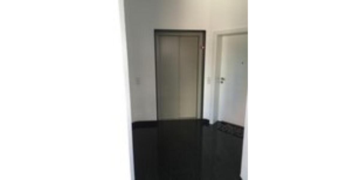 Stilvolle, gepflegte 3-Zimmer-Wohnung mit Terrasse und Garten 3 zimmer