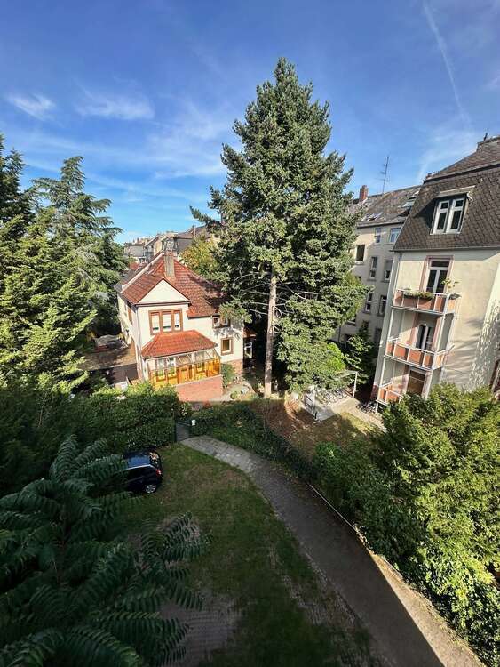 Wohnung zum Kaufen in Frankfurt 469.000 € 97 m²