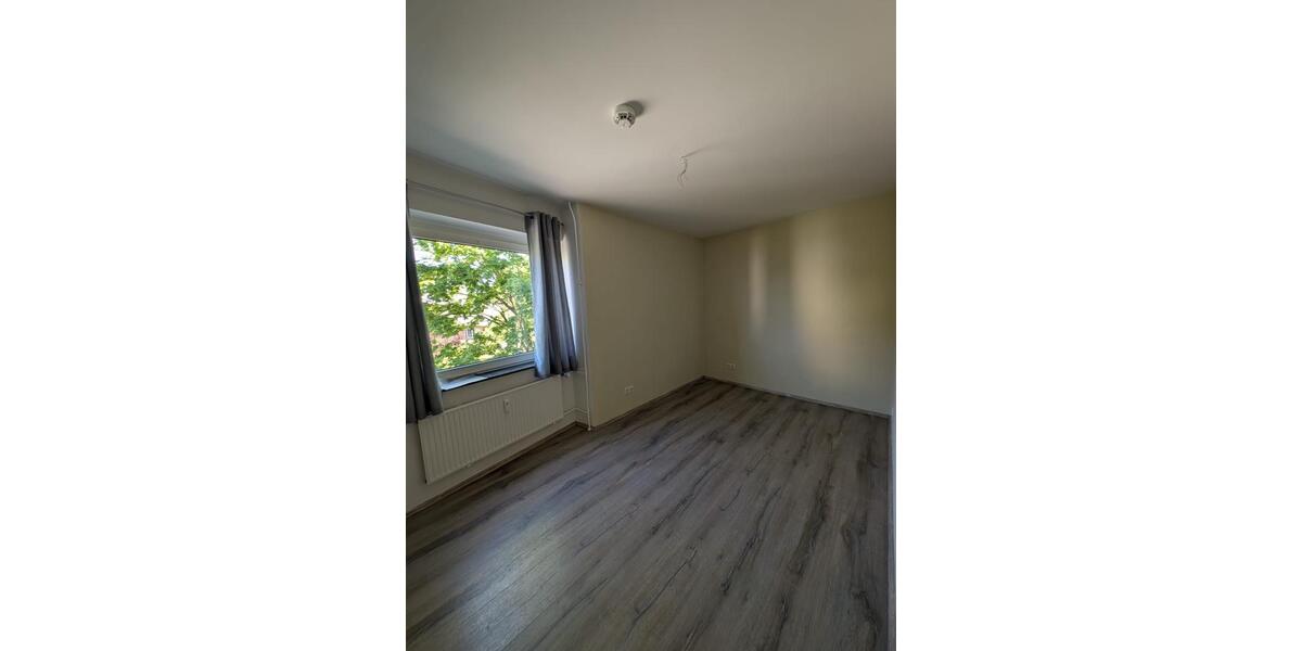 Etagenwohnung Darmstadt Darmstadt-West - 3 Zimmer, 68 m&sup2;, 1.300&euro; | Angebot:26416278