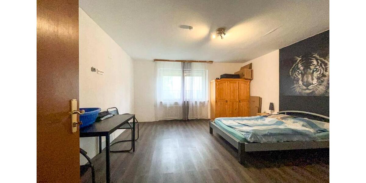 Einfamilienhaus Frankfurt am Main - 7 Zimmer, 213 m&sup2;, 298.000&euro; | Angebot:24536169