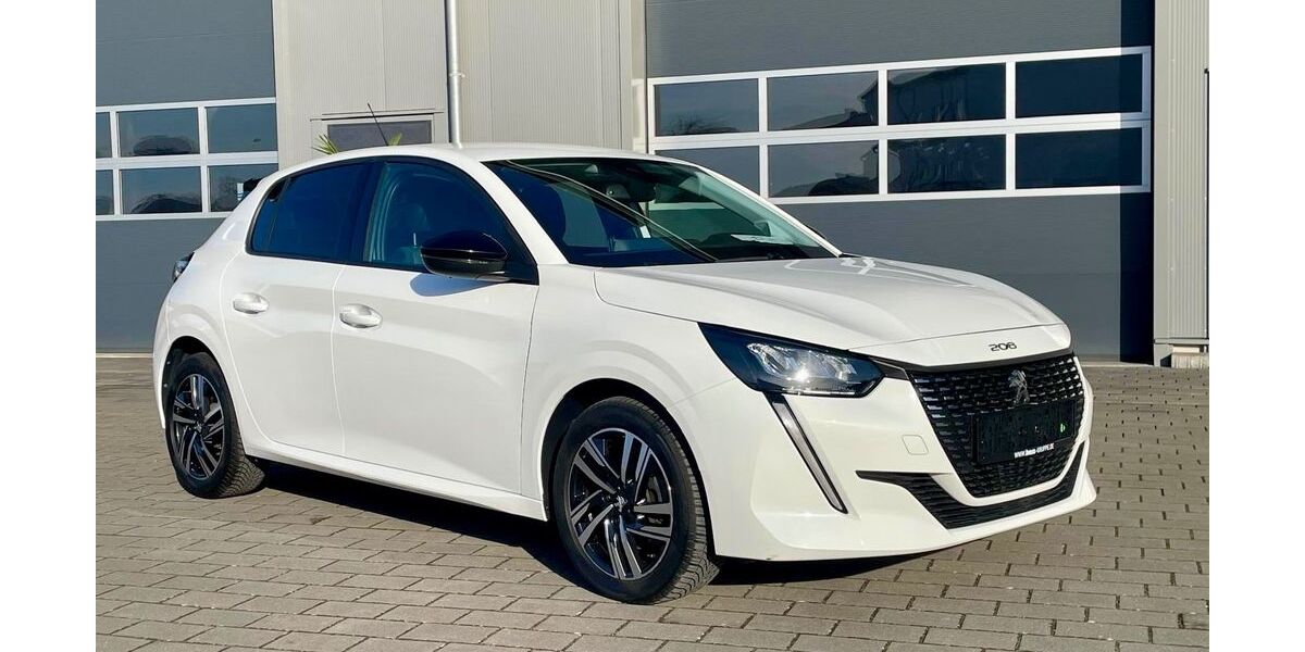 Peugeot 208 26.000 km 15.399 &euro; Babenhausen 64832