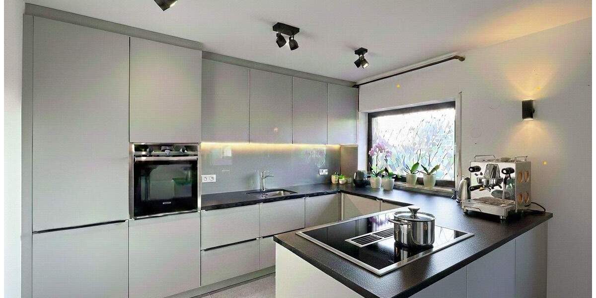 Einfamilienhaus Friedrichsdorf - 1 Zimmer, 350 m&sup2;, 990.000&euro; | Angebot:25727543