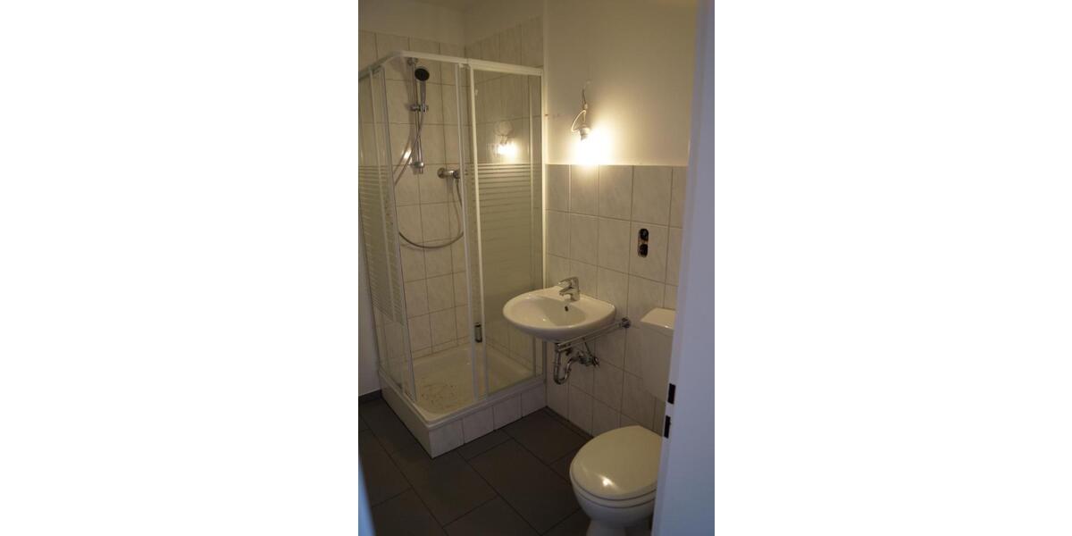 Dachgeschoßwohnung Bad Nauheim - 3 Zimmer, 64 m&sup2;, 820&euro; | Angebot:25656926