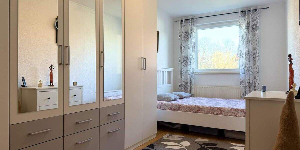 Reihenendhaus Offenbach Lauterborn - 5 Zimmer, 136 m&sup2;, 549.000&euro; | Angebot:25696474