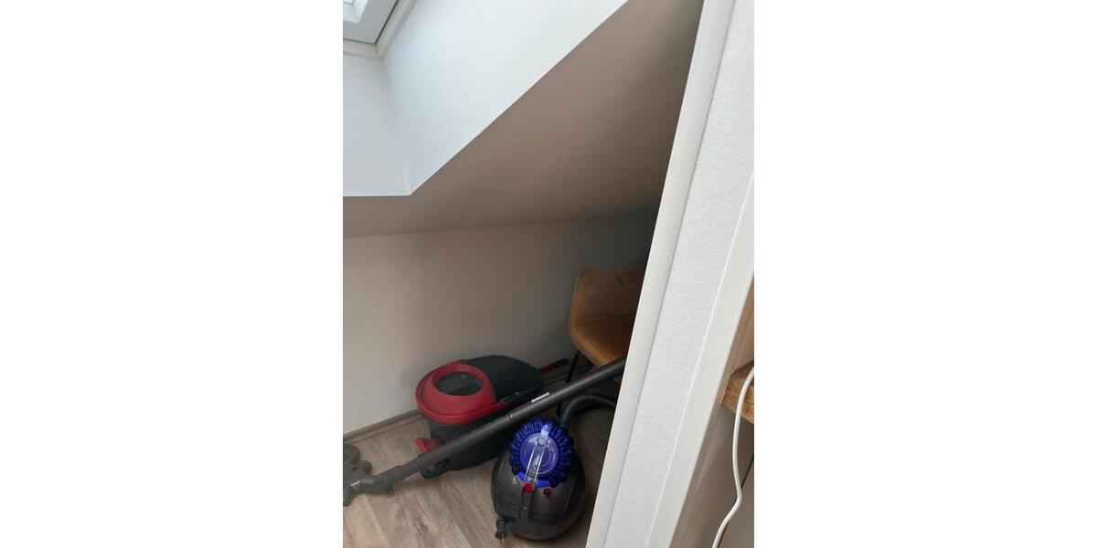 Dachgeschoßwohnung Weiterstadt - 2 Zimmer, 67 m&sup2;, 900&euro; | Angebot:25293201