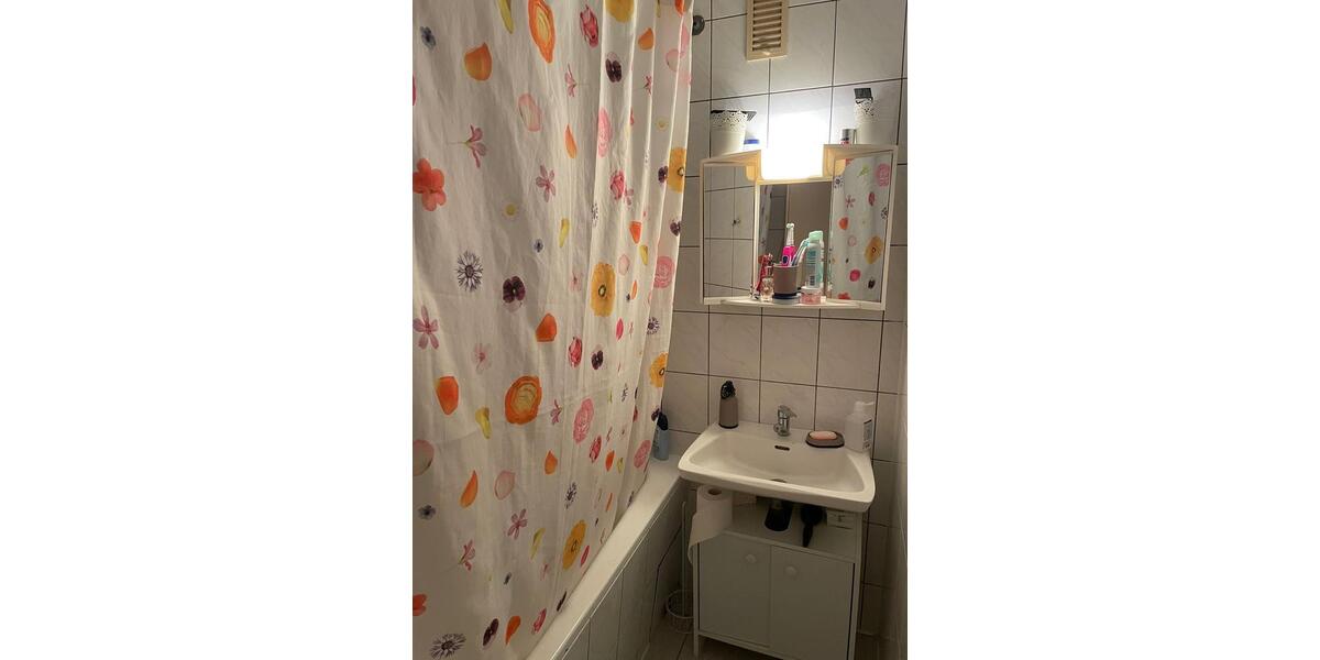 Etagenwohnung Offenbach am Main - 3 Zimmer, 100 m&sup2;, 350.000&euro; | Angebot:27163082