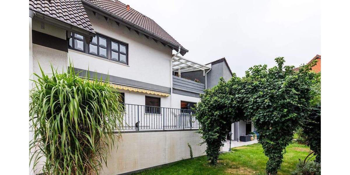 Mehrfamilienhaus, Wohnhaus Bischofsheim - 8 Zimmer, 695.000&euro; | Angebot:25660958