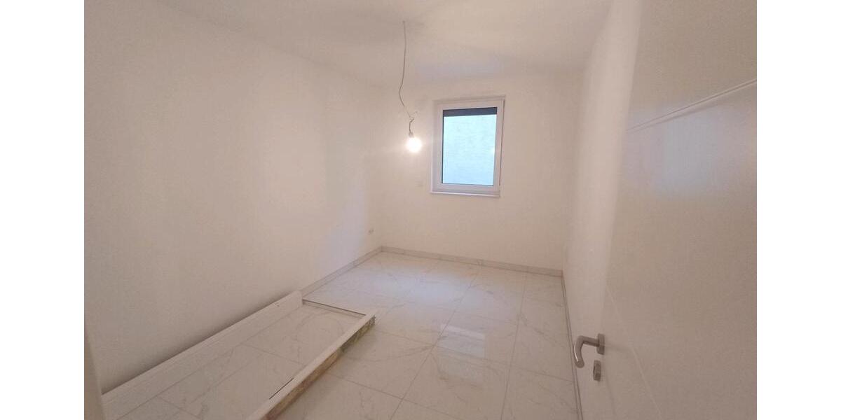 Mietwohnung für 1 bis 2 Familie Neubau 6 zimmer