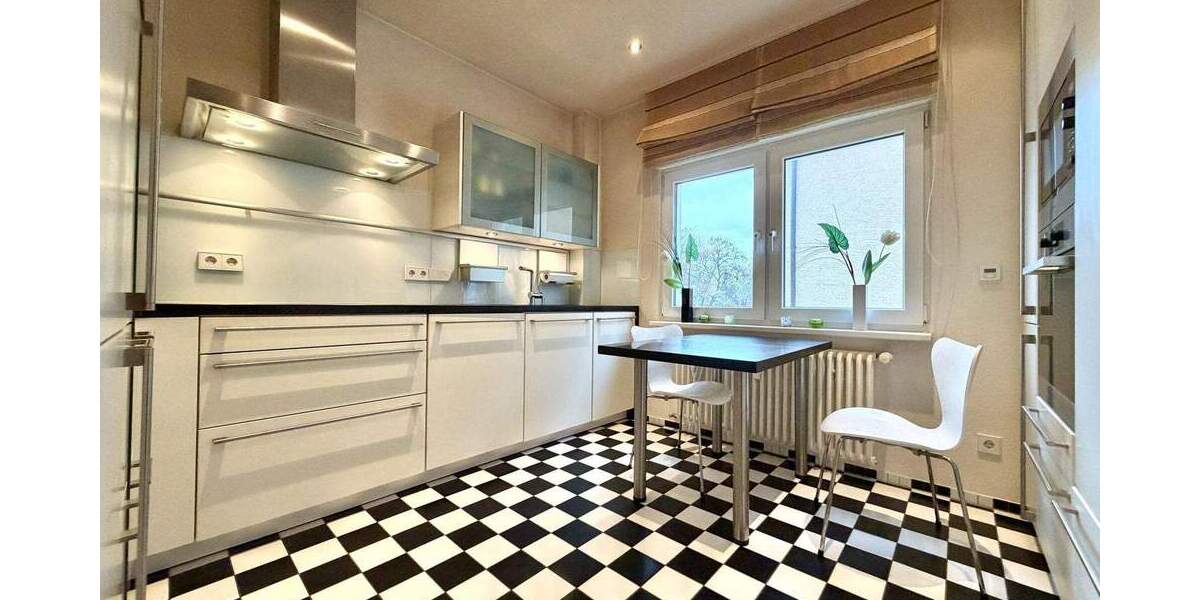 Mehrfamilienhaus, Wohnhaus Offenbach Offenbach am Main - 9 Zimmer, 307 m&sup2;, 1.370.000&euro; | Angebot:25696458