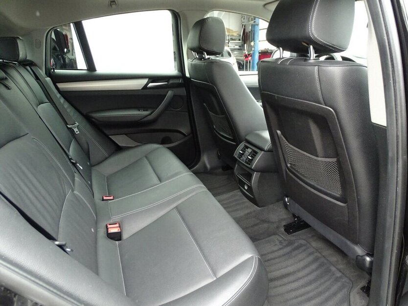 X4 xDrive 30 d xLine Navi, PDC, Head-Up, AHK, DAP,