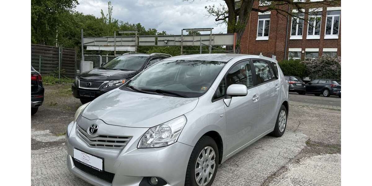 Toyota Verso 269.000 km 2.199 &euro; Frankfurt am Main 60386