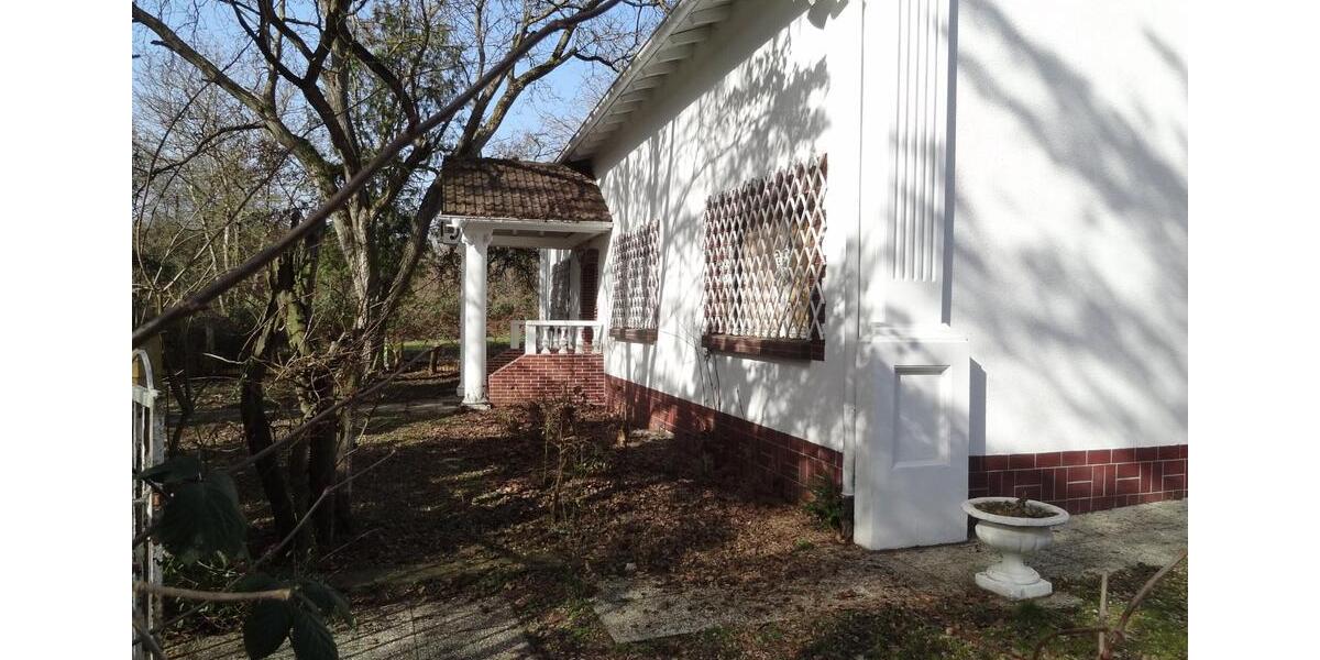 Haus am Park Frankfurt-Sossenheim 2300qm Grundst 14Z 450 qm Nutzf 14 zimmer