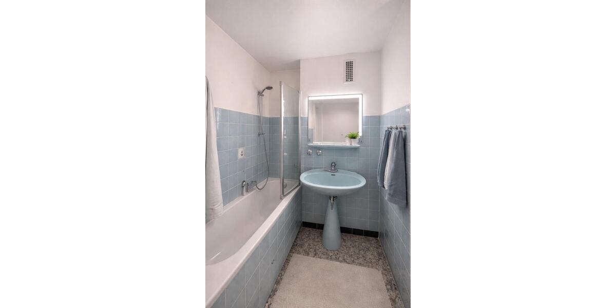 Etagenwohnung Offenbach am Main Hafen - 3 Zimmer, 80 m&sup2;, 348.000&euro; | Angebot:25903761