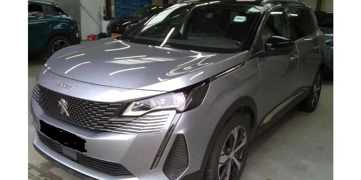 Peugeot 5008 24.171 km 24.480 &euro; Rüsselsheim 65428