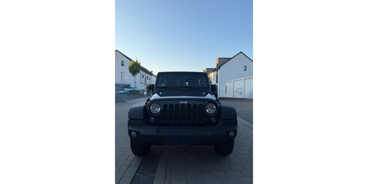 Jeep Wrangler 216.000 km 19.300 &euro; Frankfurt am Main 65934