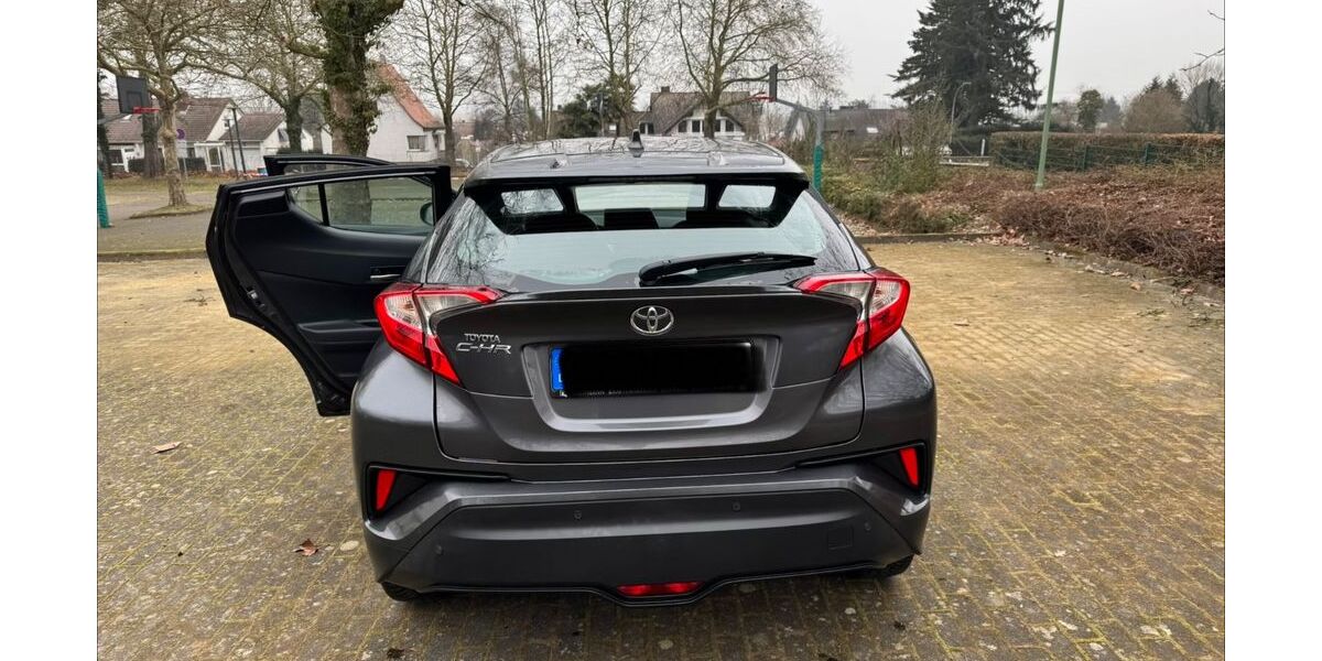 Toyota C-HR 82.491 km 13.900 &euro; Friedberg 61169