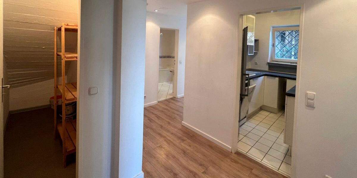 Einfamilienhaus Frankfurt am Main Bergen-Enkheim - 7 Zimmer, 224 m&sup2;, 1.395.000&euro; | Angebot:25743245