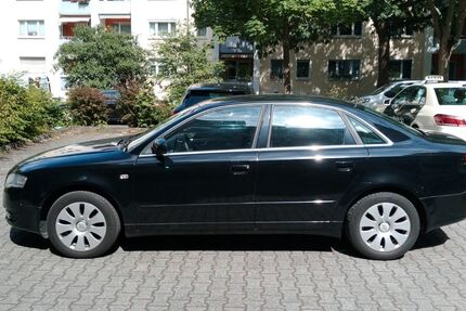 Audi A4 204.600 km 3.000 &euro; Frankfurt am Main 60598