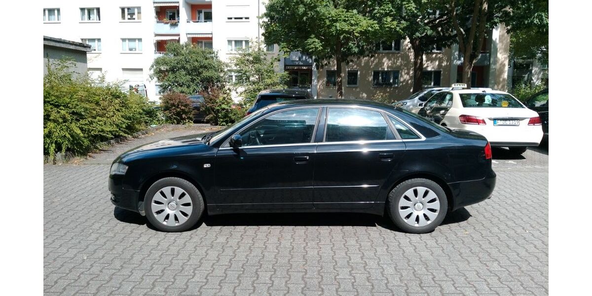Audi A4 204.600 km 3.000 &euro; Frankfurt am Main 60598