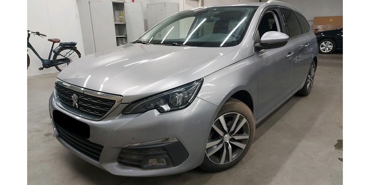 Peugeot 308 181.000 km 7.735 &euro; Kelkheim 65779