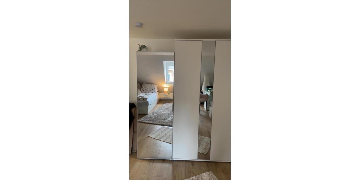 Dachgeschoßwohnung Frankfurt am Main Innenstadt 2 - 1 Zimmer, 20 m&sup2;, 730&euro; | Angebot:26632761