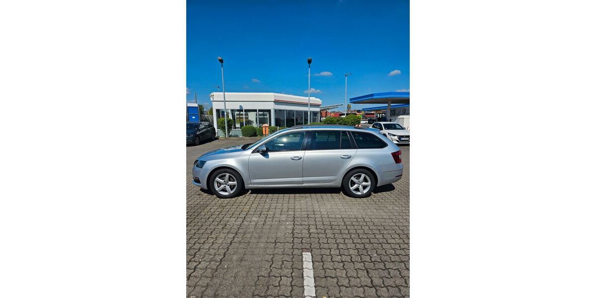 Skoda Octavia 89.000 km 12.000 &euro; Niederdorfelden 61138