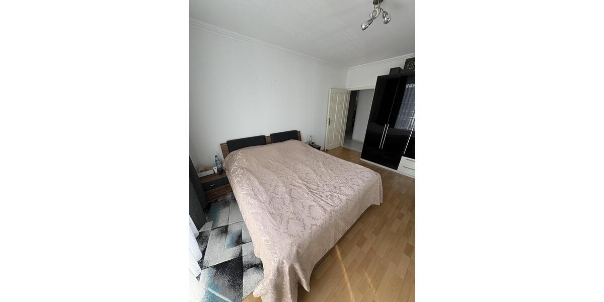 Etagenwohnung Frankfurt am Main Bergen-Enkheim - 4 Zimmer, 119 m&sup2;, 1.590&euro; | Angebot:26462633