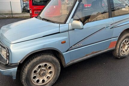 Suzuki Vitara 145.000 km 1.300 &euro; Schöneck 61137